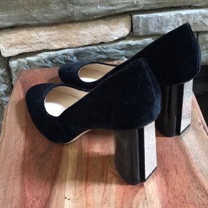 Kate Spade black velvet pumps size 9